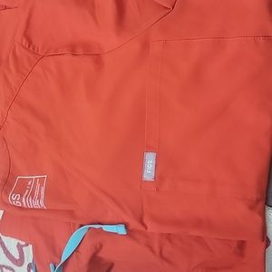 Womens Figs scrub set